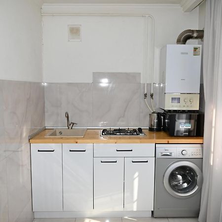 Cozy Apartment Near To The Metro H Kochar 19 Jerevan Exteriér fotografie