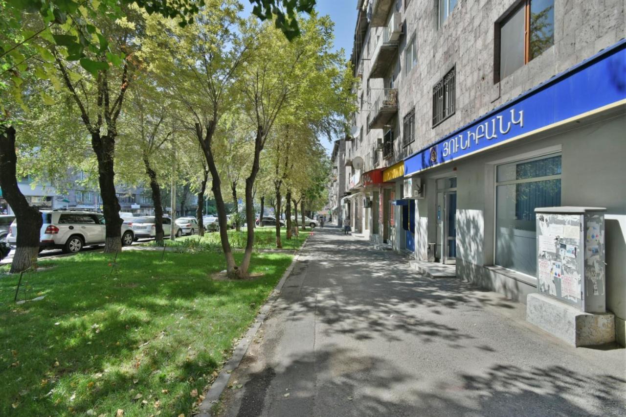 Cozy Apartment Near To The Metro H Kochar 19 Jerevan Exteriér fotografie